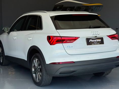 Audi Q3 P. Plus 1.4 TFSI Flex/P.Plus S-tronic