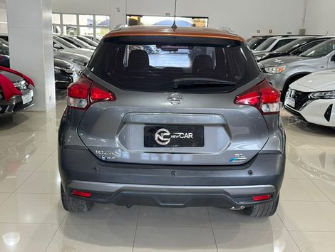 Nissan KICKS SL 1.6 16V FlexStar 5p Aut.