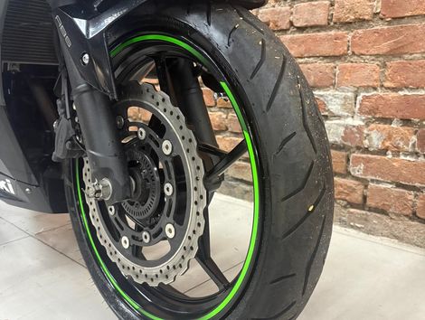 KAWASAKI NINJA 400