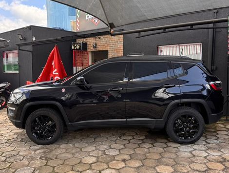 Jeep COMPASS TRAILHAWK 2.0 4x4 Dies. 16V Aut.