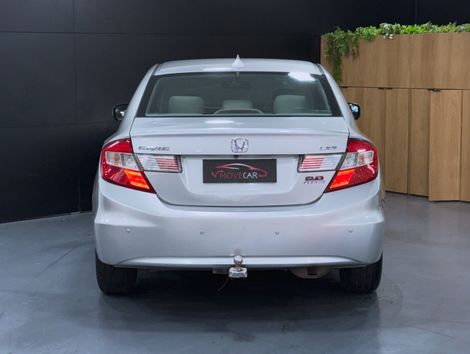 Honda Civic Sedan LXR 2.0 Flexone 16V Aut. 4p