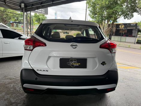 Nissan KICKS SV 1.6 16V FlexStar 5p Aut.