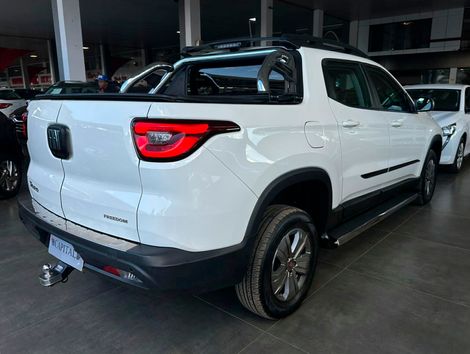 Fiat Toro Freedom 1.8 16V Flex Aut.