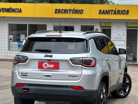 Jeep COMPASS TRAILHAWK 2.0 4x4 Dies. 16V Aut.