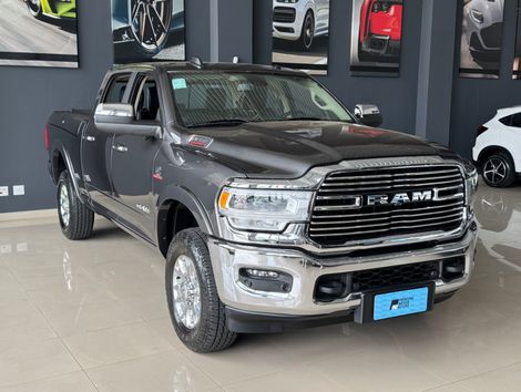 RAM 3500 LARAMIE 6.7 TB CD 4x4 Diesel