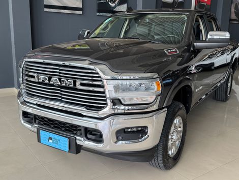 RAM 3500 LARAMIE 6.7 TB CD 4x4 Diesel
