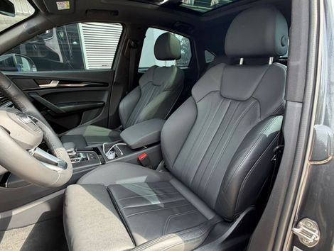 Audi Q5 SB Perf. 2.0 TFSIe S.Tr. Qt (Hib.)