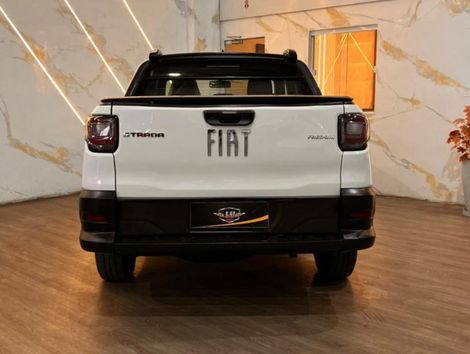 Fiat Strada Freedom 1.3 Flex 8V CD