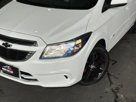 Chevrolet ONIX HATCH LT 1.0 8V FlexPower 5p Mec.