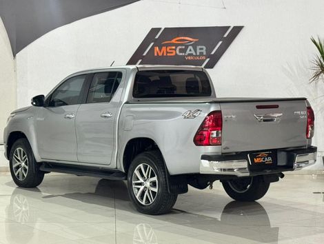 Toyota Hilux CD SRX 4x4 2.8 TDI 16V Diesel Aut.