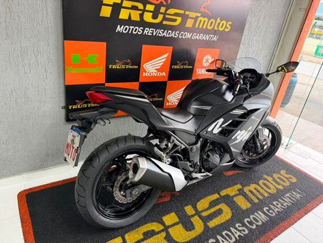 KAWASAKI NINJA 300