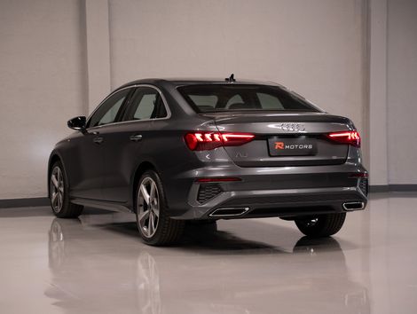 Audi A3 Sedan S-Line 2.0 TFSI  S-Tron.(Híb.)