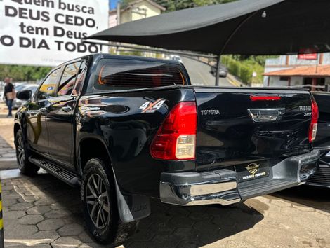 Toyota Hilux CD SRV 4x4 2.8 TDI Diesel Aut.