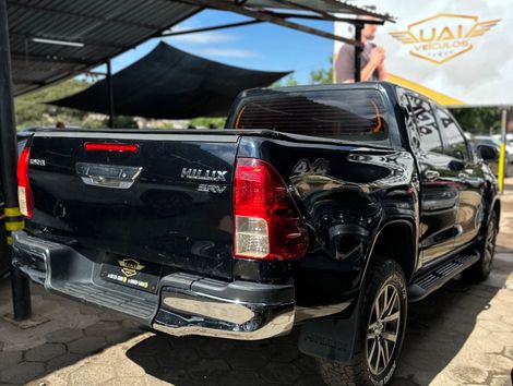 Toyota Hilux CD SRV 4x4 2.8 TDI Diesel Aut.