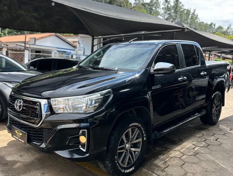 Toyota Hilux CD SRV 4x4 2.8 TDI Diesel Aut.