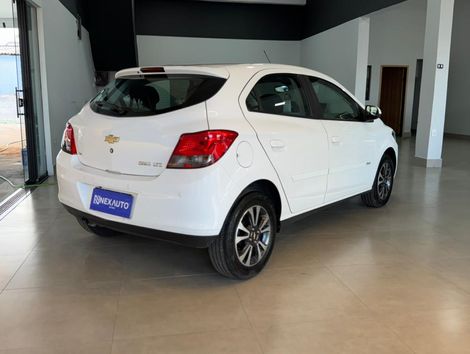 Chevrolet ONIX HATCH LTZ 1.4 8V FlexPower 5p Mec.