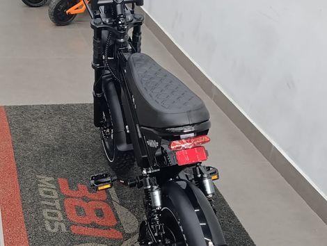 V8 ULTRA MINI V8 ULTRA MINI 02