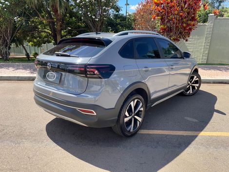 VolksWagen Nivus Highline 1.0 200 TSI Flex Aut.