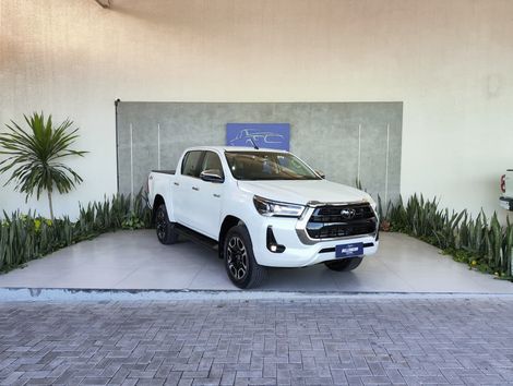 Toyota Hilux CD SRX 4x4 2.8 TDI 16V Diesel Aut.