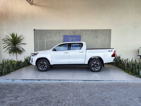 Toyota Hilux CD SRX 4x4 2.8 TDI 16V Diesel Aut.