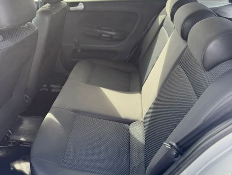 VolksWagen Gol (novo) 1.0 Mi Total Flex 8V 4p