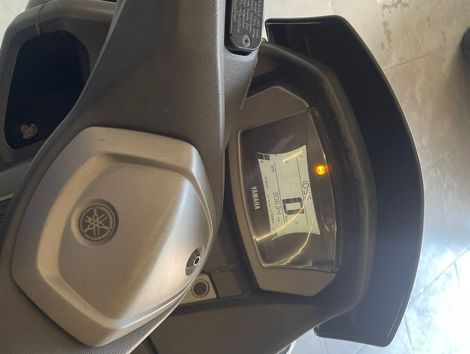 YAMAHA NMAX 160