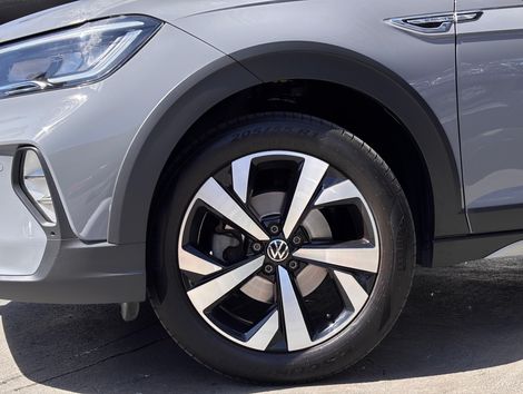 VolksWagen Nivus Highline 1.0 200 TSI Flex Aut.