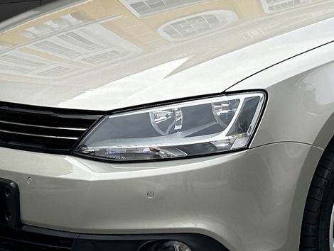 VolksWagen JETTA Comfortline 2.0 T.Flex 8V 4p Tipt.