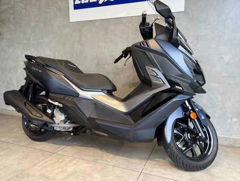 DAFRA CRUISYM 300 