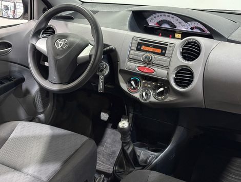 Toyota ETIOS XLS 1.5 Flex 16V 5p Mec.