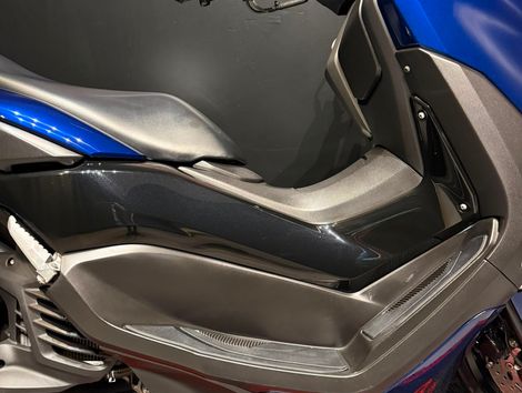 YAMAHA NMAX 160