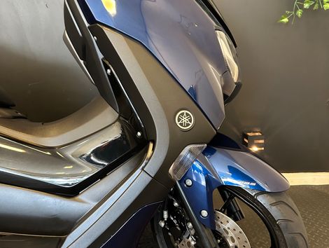 YAMAHA NMAX 160