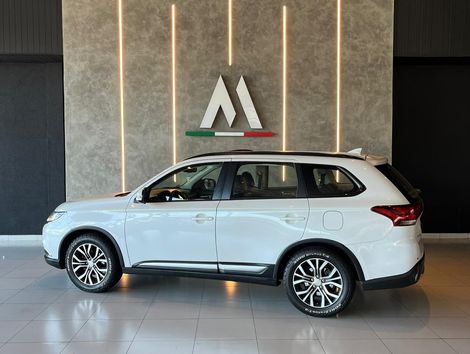 Mitsubishi OUTLANDER 2.0 16V 160cv Aut.