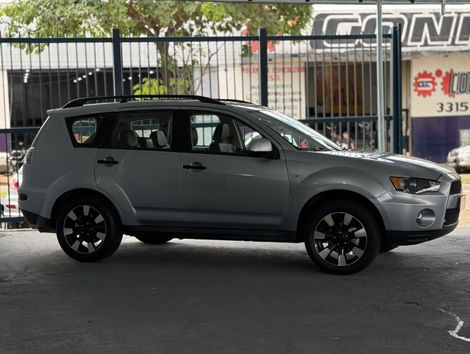 Mitsubishi OUTLANDER 2.0 16V 160cv Aut.
