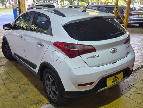 Hyundai HB20X Premium 1.6 Flex 16V Aut.