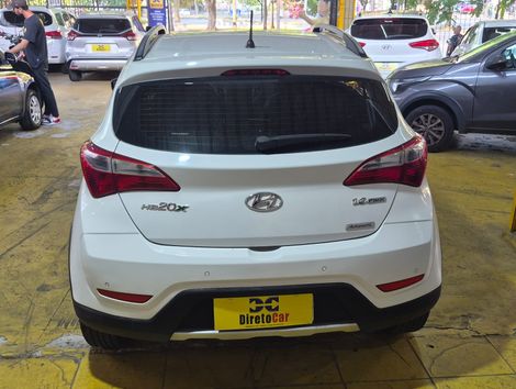 Hyundai HB20X Premium 1.6 Flex 16V Aut.