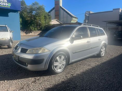 Renault Megane Grand Tour Dynamique 2.0 16V Aut.