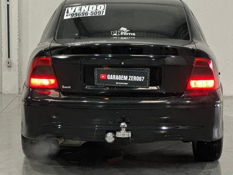 Chevrolet Vectra CD 2.2 16V / 2.0 16V Mec./Aut.