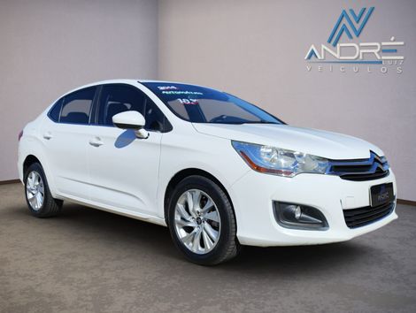 Citroën C4 LOUNGE Tendance 2.0 Flex 4p Aut.