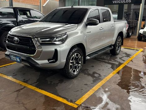 Toyota Hilux CD SRX 4x4 2.8 TDI 16V Diesel Aut.