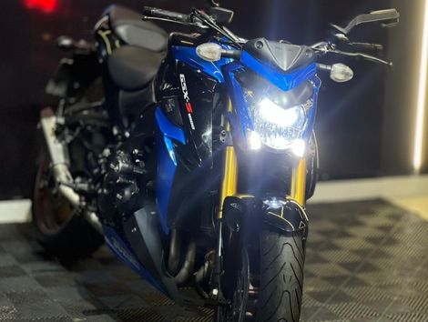 SUZUKI GSX-S 1000