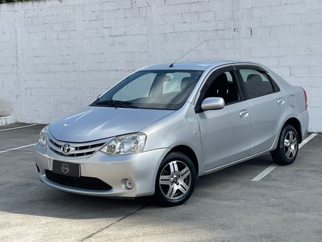 Toyota ETIOS XS Sedan1.5 Flex 16V 4p Mec.