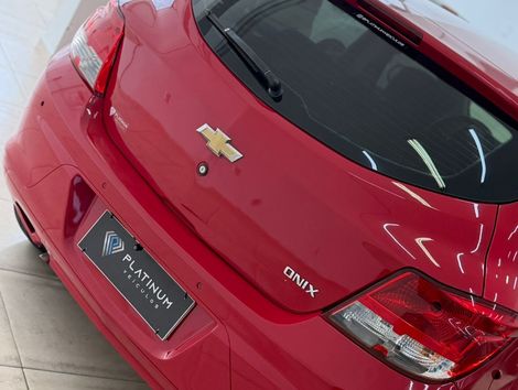 Chevrolet ONIX HATCH LS 1.0 8V FlexPower 5p Mec.