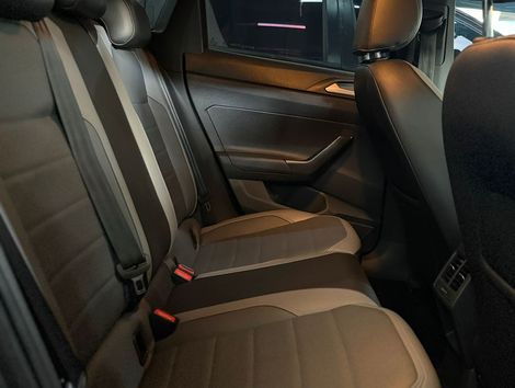 VolksWagen Nivus Highline 1.0 200 TSI Flex Aut.