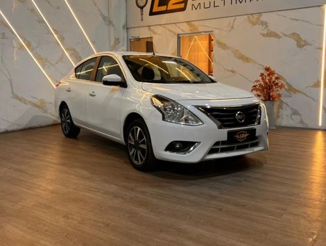 Nissan VERSA SL 1.6 16V FlexStart 4p Aut.