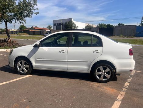 VolksWagen Polo Sed. COMFORT. 1.6 Mi Tot. Flex 8v