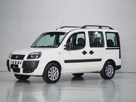 Fiat Doblo ESSENCE 1.8 Flex 16V 5p