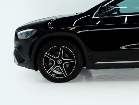 Mercedes GLA 200 Progressive 1.3 TB 16V Aut.(Híb)