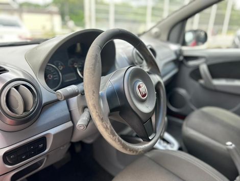 Fiat Palio ESSENCE 1.6 Flex 16V 5p