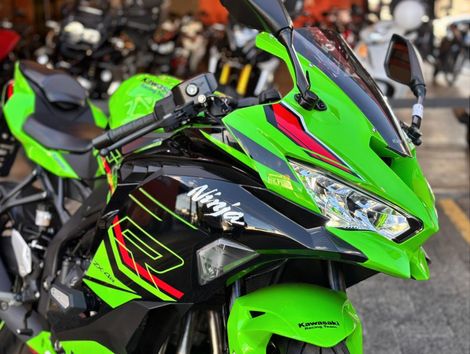 KAWASAKI NINJA ZX-4R